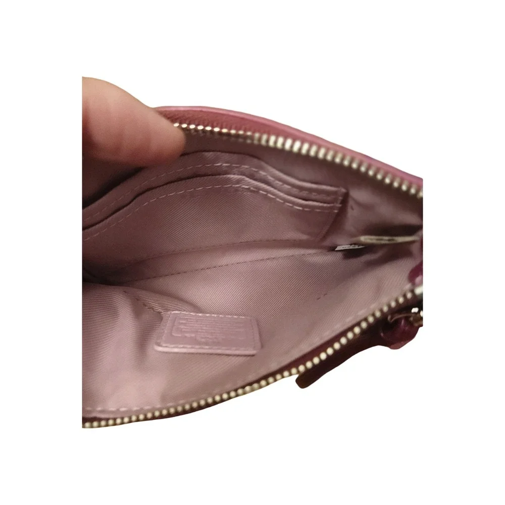 Coach‎ Corner Zip Wristlet Crossgrain Leather Colorblock Berry Pink 6643